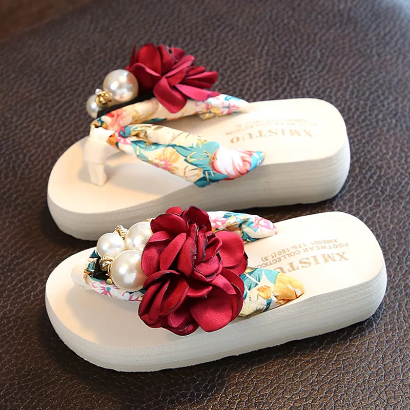 

2021 Ribbon Artificial Flower Pearl Slippers for Children Girls Fashion Summer Beach Flat Slippers Shoes