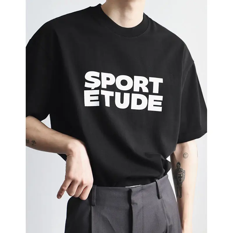 Новинка лета 2020 Молодежная популярная простая свободная футболка с буквенным