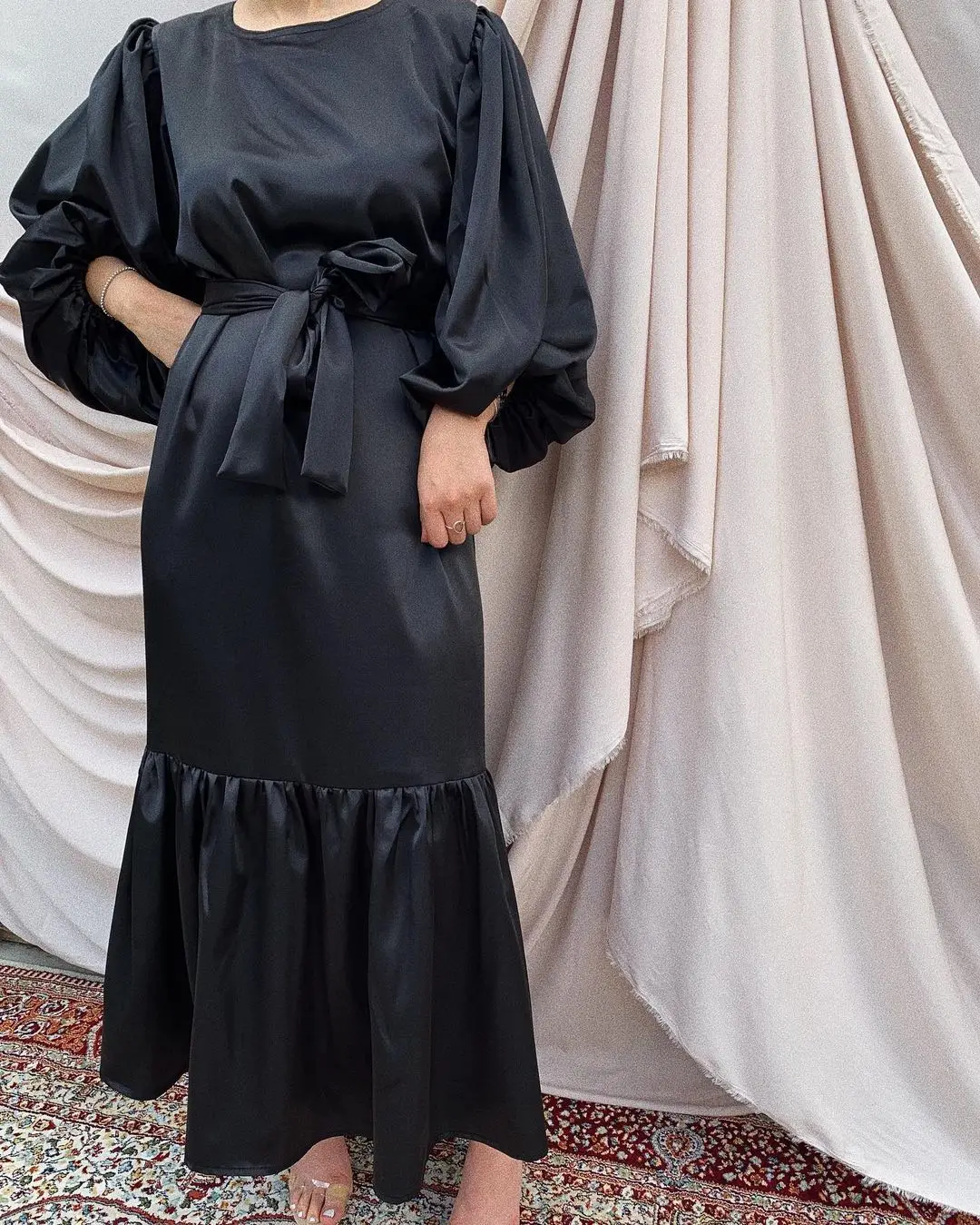 

Donsignet Muslim Dress Middle East Ramadan Muslim Fashion Robe Dubai Abaya Turkey Bubble Sleeve Dress 2021 Dubai Long Robes Belt