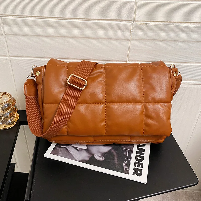 

2021 Зимняя Новая повседневная Дизайнерская Женская объемная сумка через плечо из хлопка