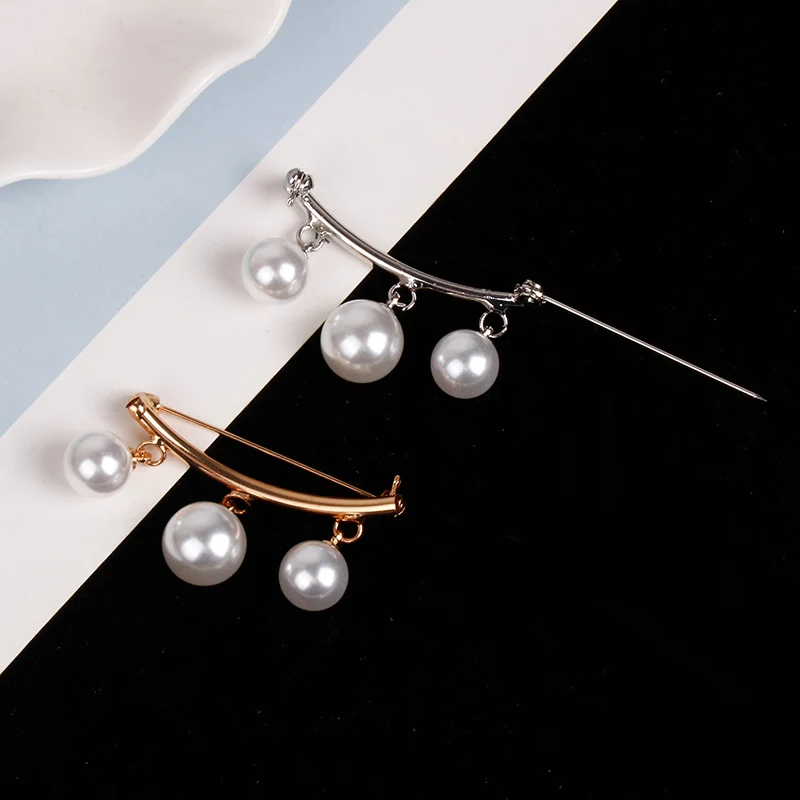 Anti-slip pin female Korean cardigan V-neck dress anti-slip brooch temperament Pearl pendant | Украшения и аксессуары
