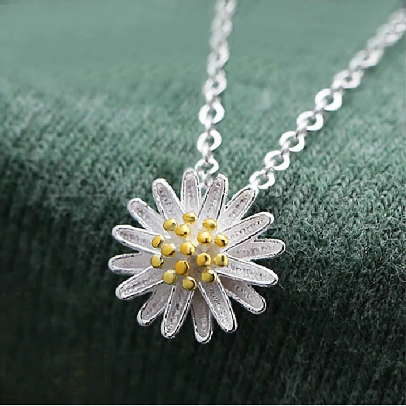 

Fashion Small Daisy Sun Flower Necklace Female Clavicle Fashion Fresh Sunflower Sterling Silver Jewelry 925 Silver Pendant A147