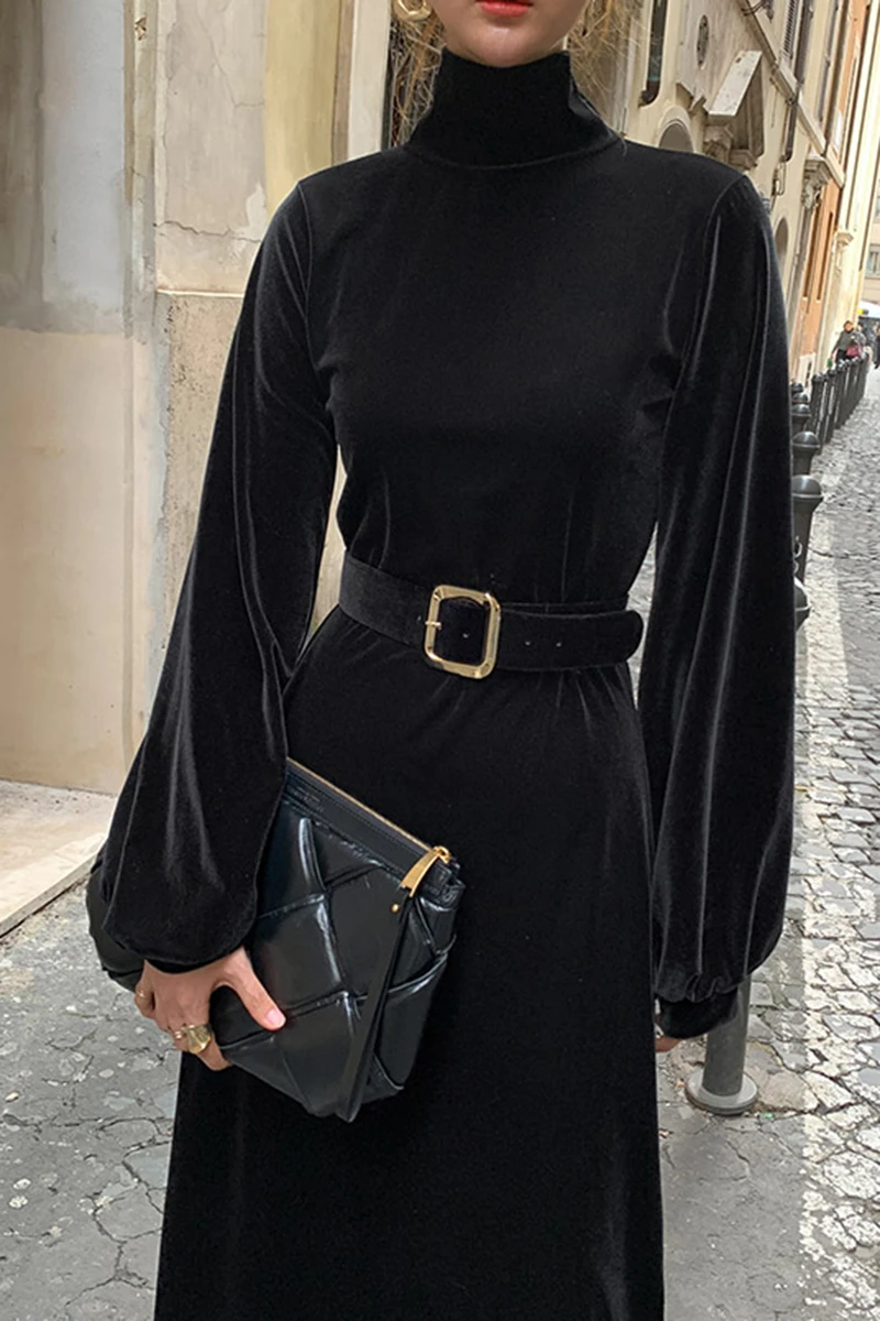 

SuperAen French Solid Turtleneck Slim Waist Long Velvet Black Ankle-Length Dress for Women with Belt