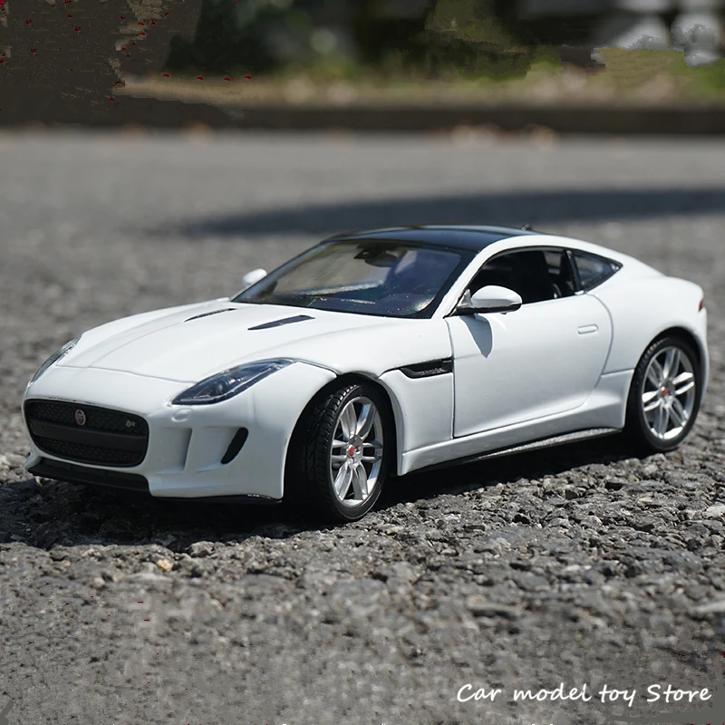 Модель спортивного автомобиля WELLY 1:24 JAGUAR F Type Coupe модель из сплава декоративная