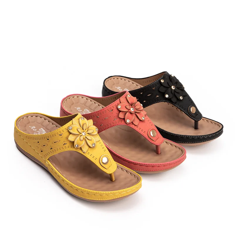 

Women's Shoes