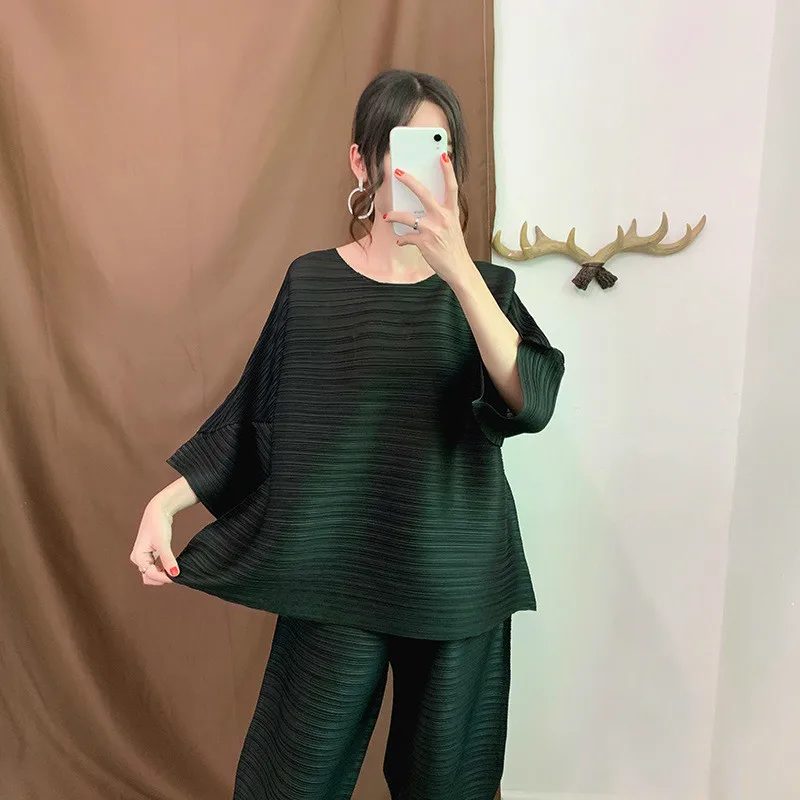 LANMREM синяя свободная плиссированная футболка с круглым вырезом и рукавом в семь