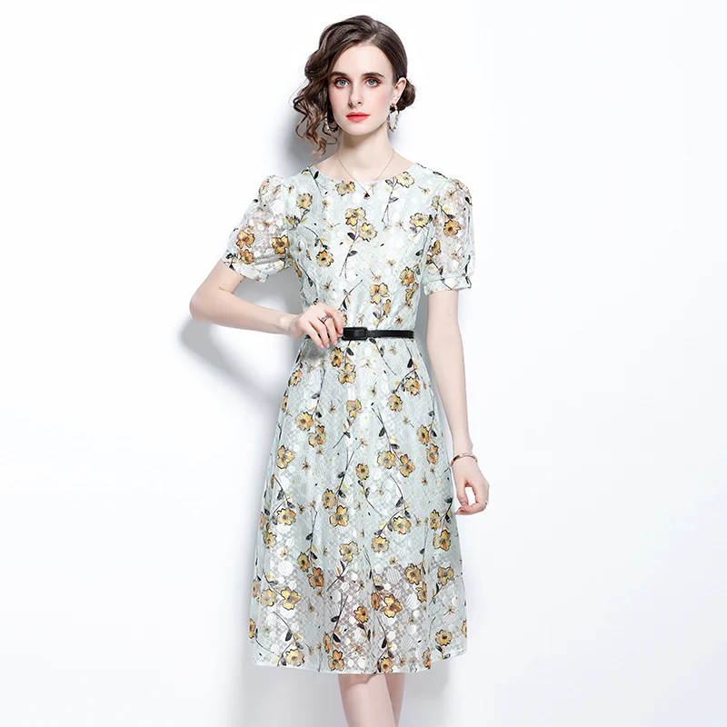 

Women's Summer Dress 2022 European Holiday Style Round Neck Printed Lace Short-sleeved Dress New Slim Female Waist Dresses X757