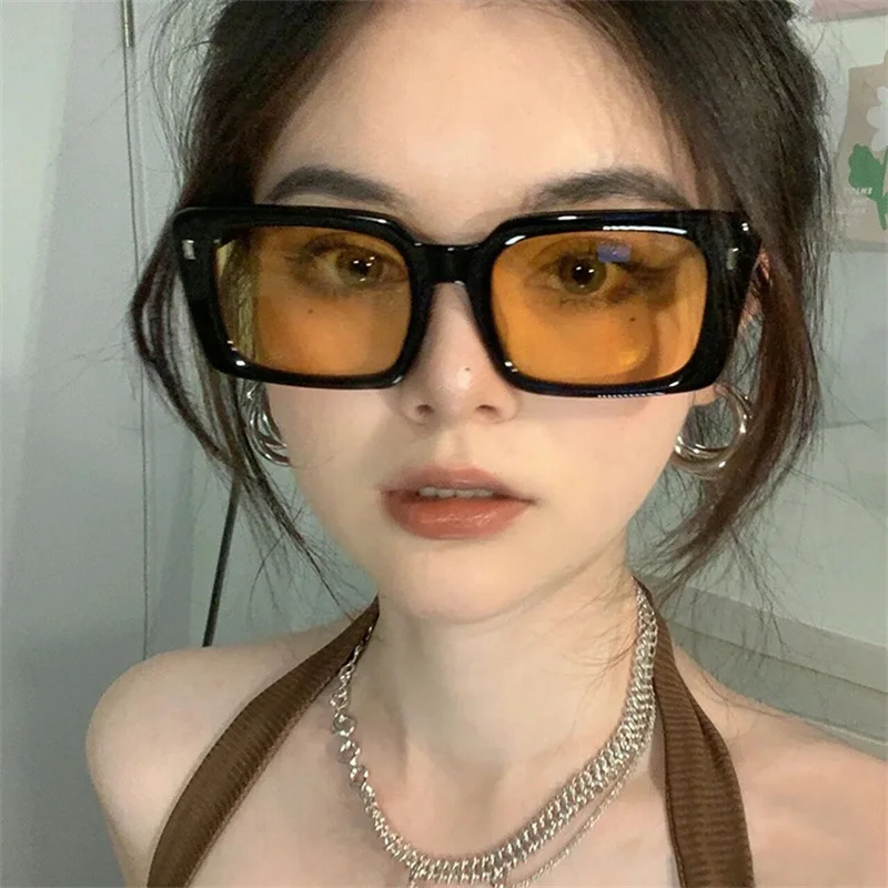 

Square Big Frame Women Sunglasses 2021 Fashion Luxury Retro Oversize Classic Hip Hop Sun Glasses UV400 Rivet Design Yellow Lens
