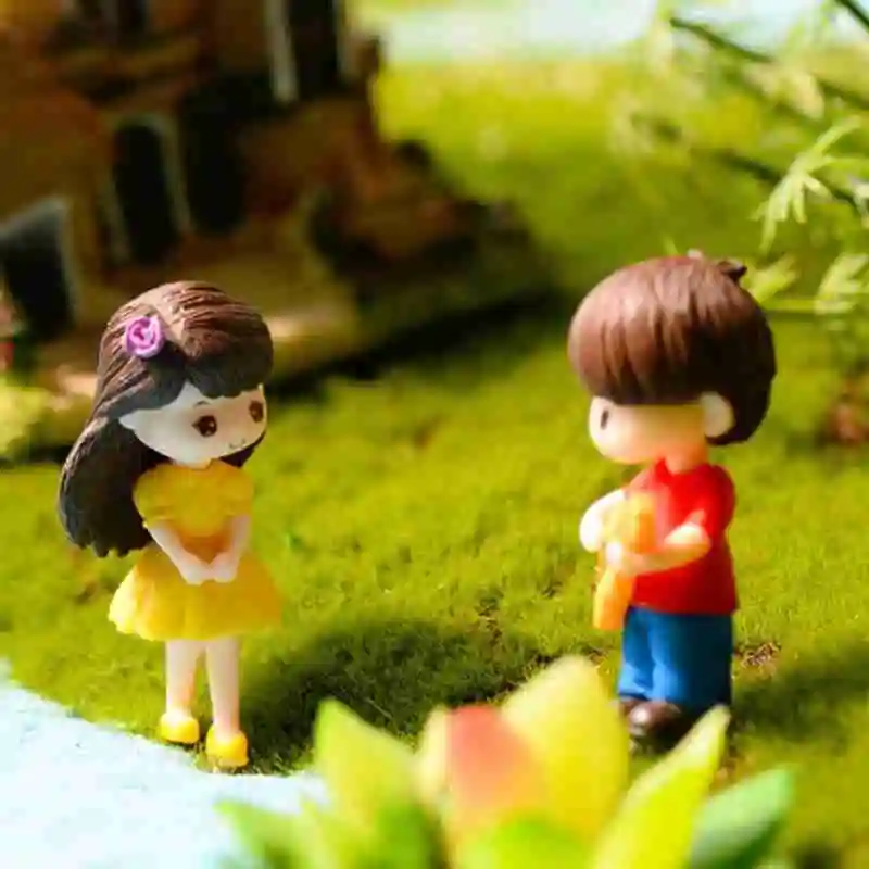 

Miniature Ornament Cute Lovers Couple Figurines Craft Decor Home Fairy Guitar Accessories Decoration with Garden L0Y6
