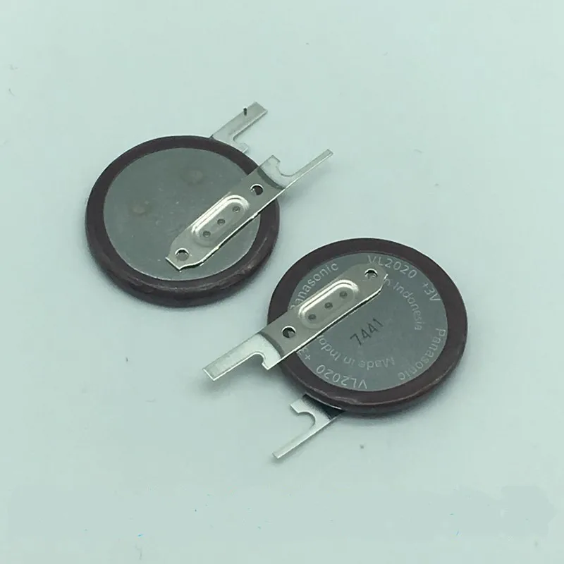 

4pcs/lot Panasonic VL2020/VCN 3V Car Key Fobs Rechargeable Lithium Battery Button Coin Batteries Cell with 2 pins for BMW VL2020