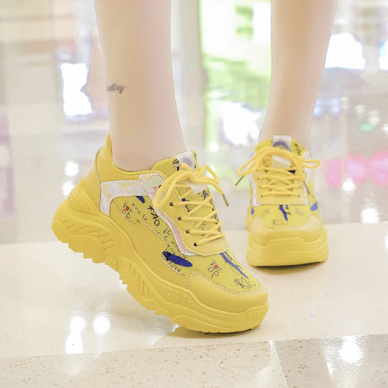 Женские кроссовки на платформе сетчатые шнуровке повседневная весенняя обувь