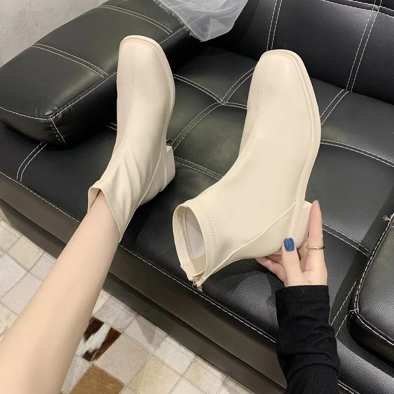 

Women Spring Autumn Leather Ankle Boots European Zip Round Toe Square Heel Solid Casual Black White Booties Botas Mujer 2020
