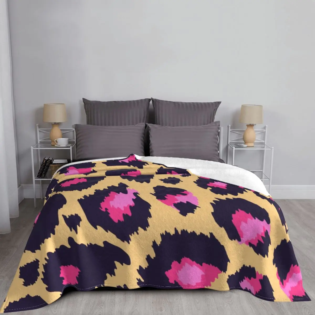 Мягкое фланелевое одеяло в клетку с принтом тигра | Дом и сад