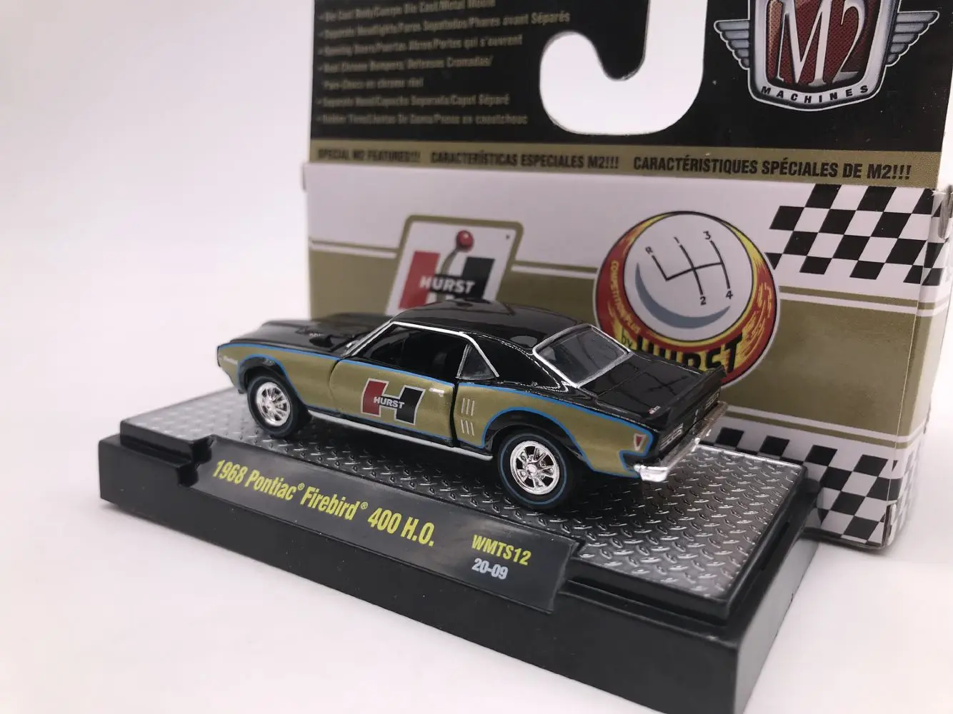 M2 1:64 1968 Pontiac Firebird 400 Модель автомобиля из сплава металлические игрушки для детей