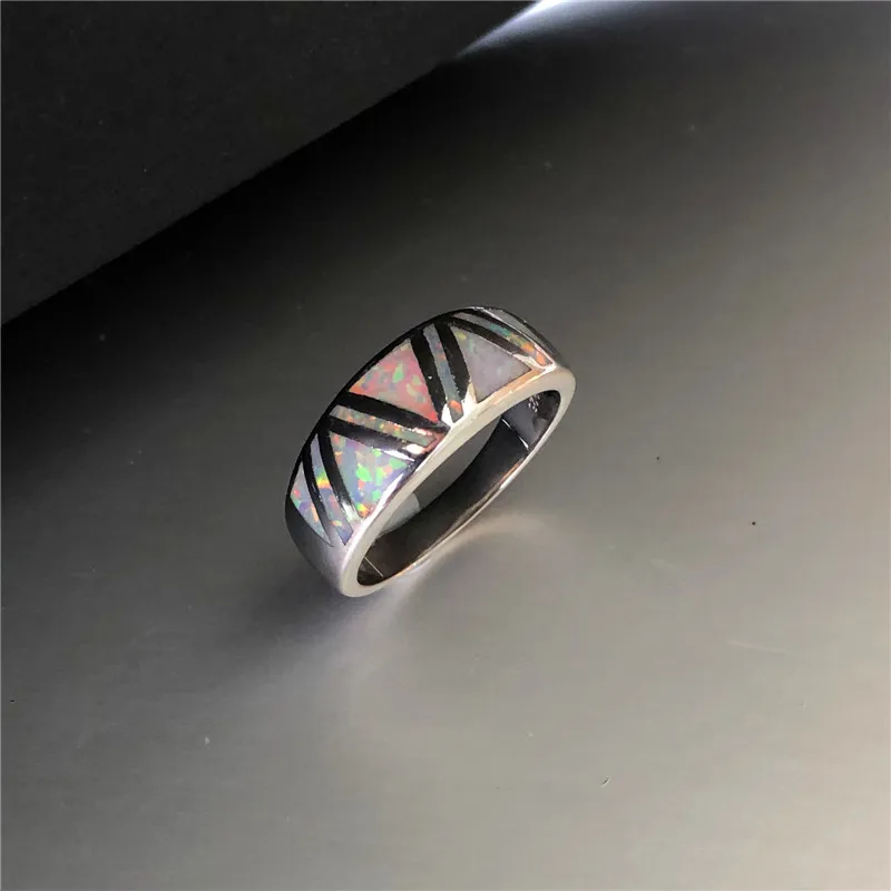

Vintage Female Silver Color Big Ring Luxury White Opal Party Wedding Ring Dainty Beide Geometry Engagement Rings For Women