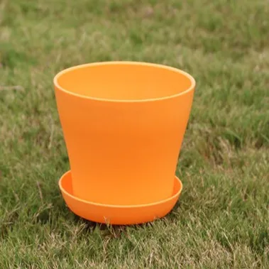 Цветной цветочный горшок пластиковый из смолы для балкона зеленые растения