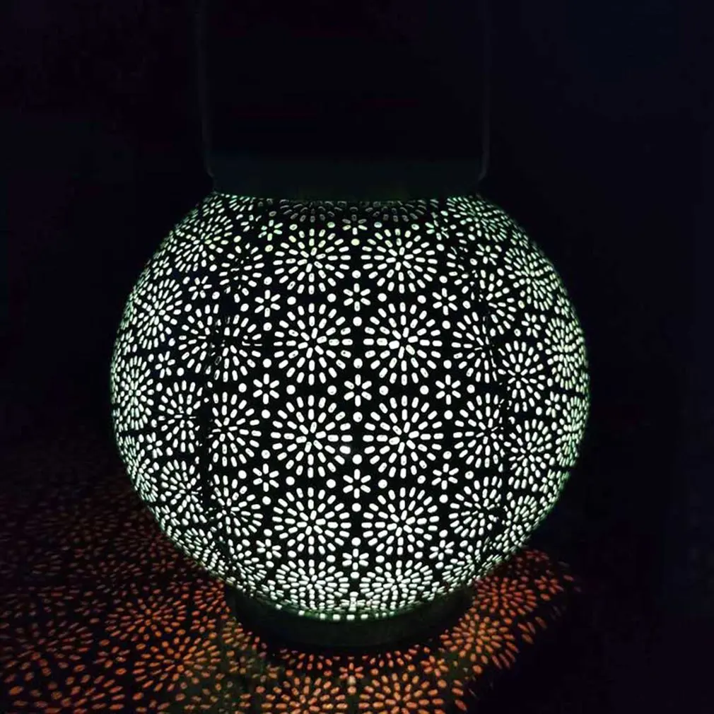 

Retro Hanging Solar Hollow Lantern For Outdoor Metal Solar Lamp Waterproof Lantern For Patio Balcony Garden Decoration