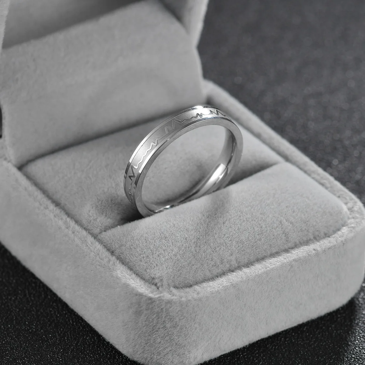 

Fashion JewelryPersonalized jewelry lovers ring