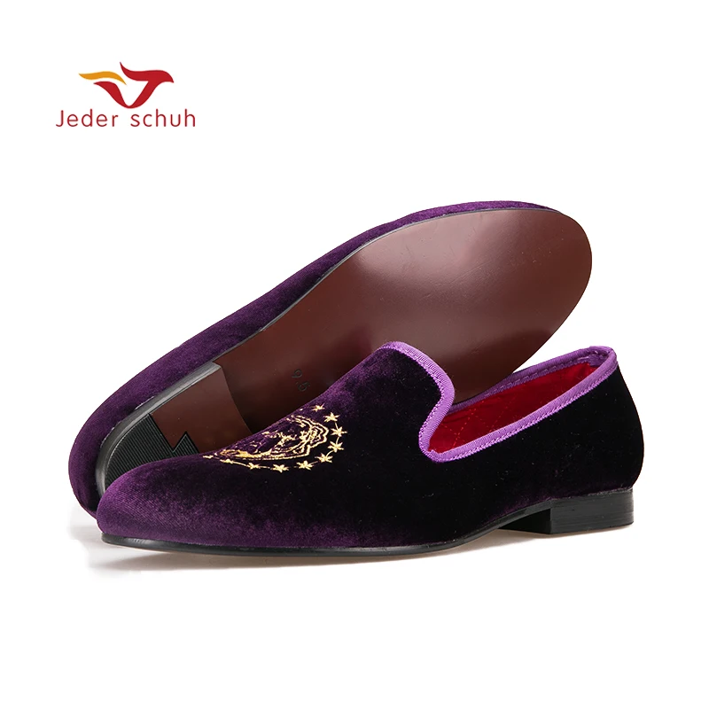 preço Novos Loafers De Veludo Cor Roxa Homens Mocassins Feitos à Mão Com Bordado Delicado Moda Festa E Banquete Apartamentos Masculinos