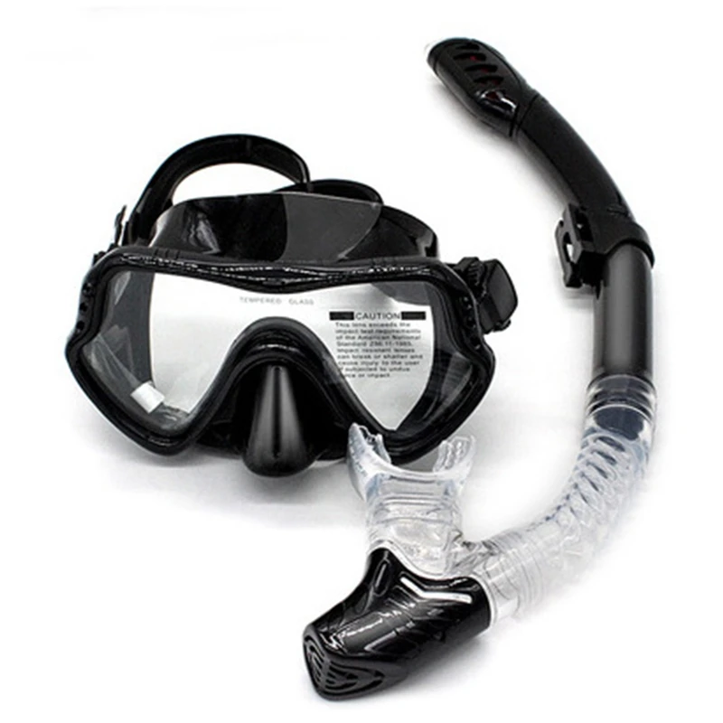 

Cressi PANO4 Wide View Scuba Diving Mask Silicone Skirt Three-Lens Panoramic Dive Mask Snorkeling for Adults