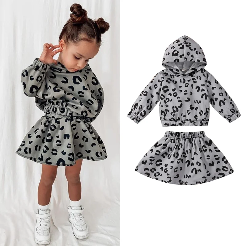 

Licupiee Fashion Toddler Girls 2pcs Clothes Sets Leopard Printed Hooded Long Sleeve Tops A-line Skirts Outfits 1-6 Years 2021