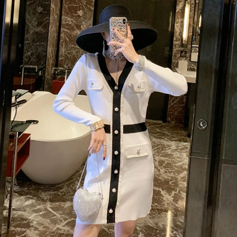 

Autumn 2022 New French V-neck And Long Sleeve Knitted Dress Women Slim Waist Pocket Elegant Sweater Dress Fashion Outfit