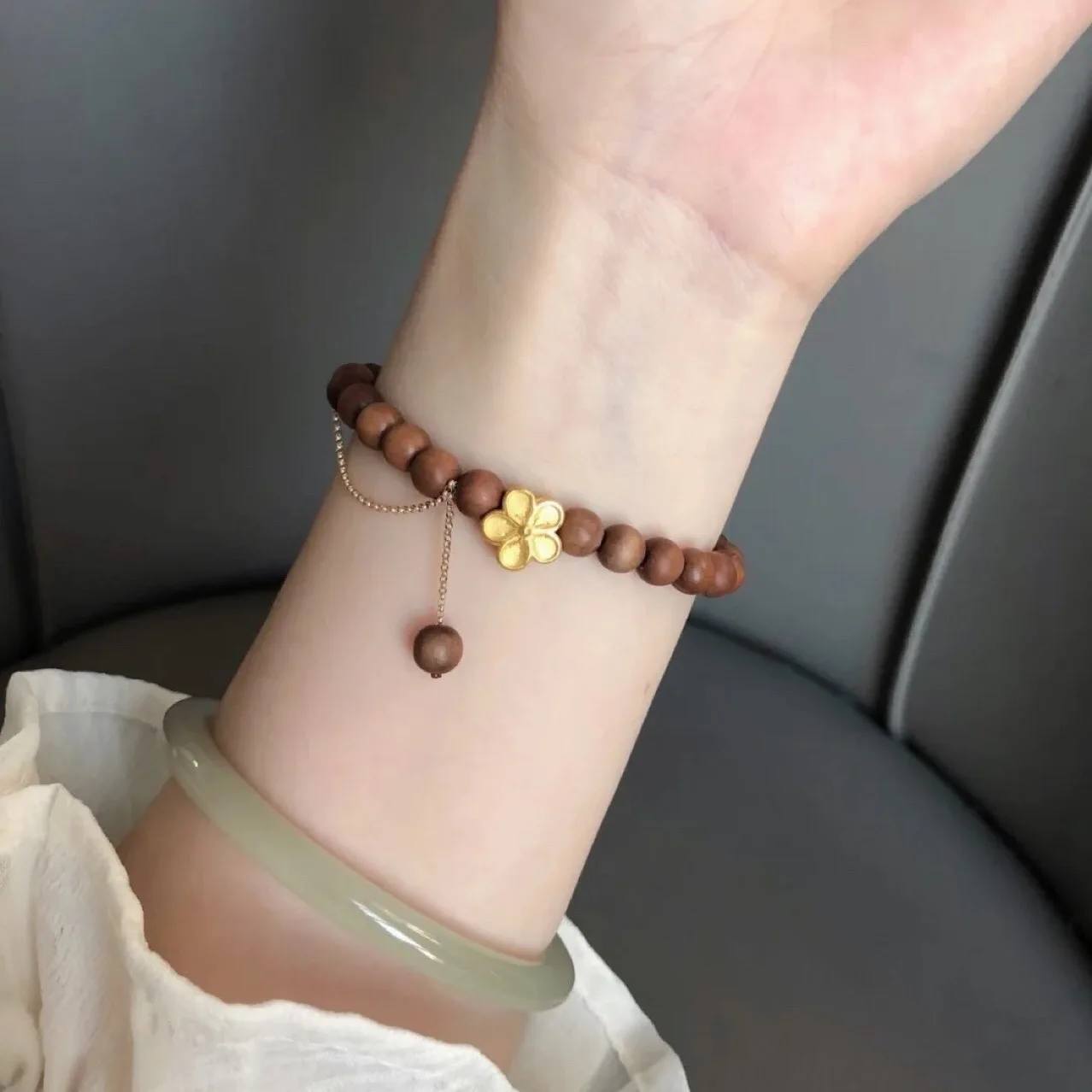 

1 PCS Narutal Sandalwood Beads Bracelet for Women 925 Silver Golden Peach Blossom Adjustable Beads Bangle Yoga Lucky Jewelry