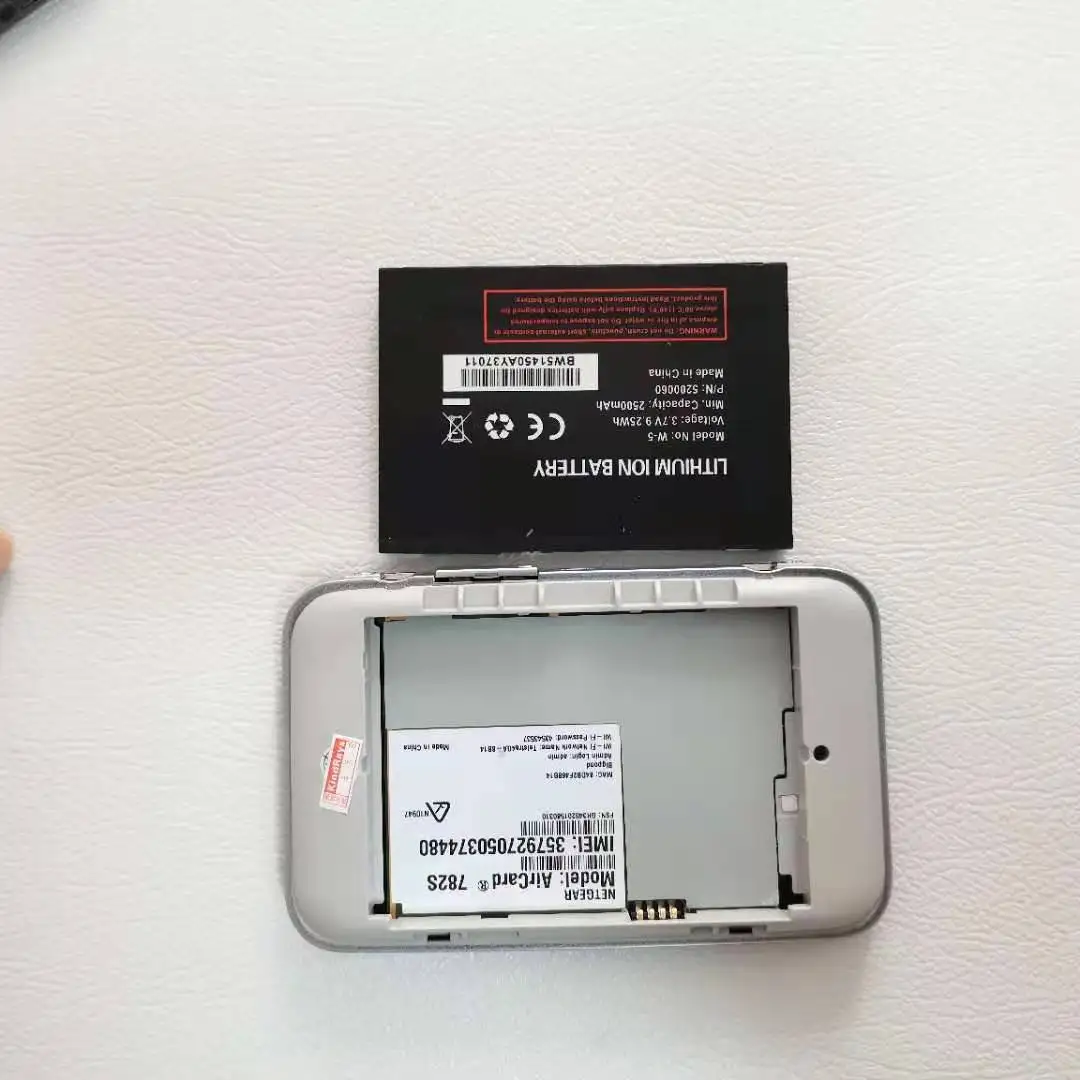 Netgear Aircard 782S (AC782S) 4G Мобильная точка доступа wi-fi cat4 карманный беспроводной