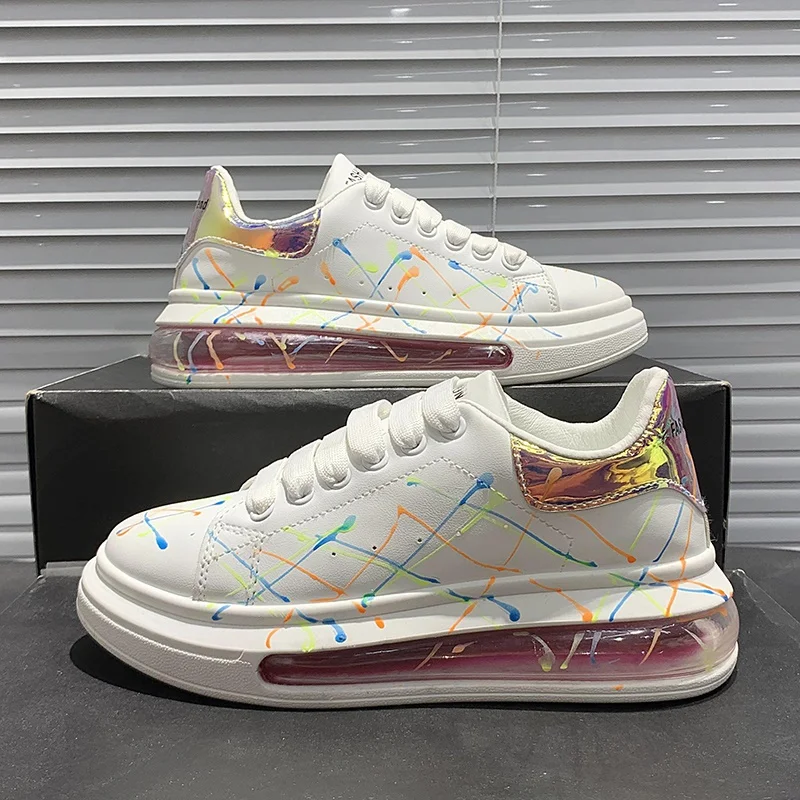 

Women Platform Sneakers Luxury Designers Chunky Casual Shoes Flat Tenis Female Graffiti New Vulcanized Shoes Woman 2020 Autumn
