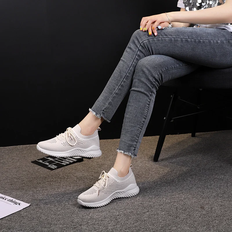 Крутые tenis feminino осенние женские легкие мягкие спортивные туфли Женская теннисная обувь женские прочные спортивные кроссовки дешево