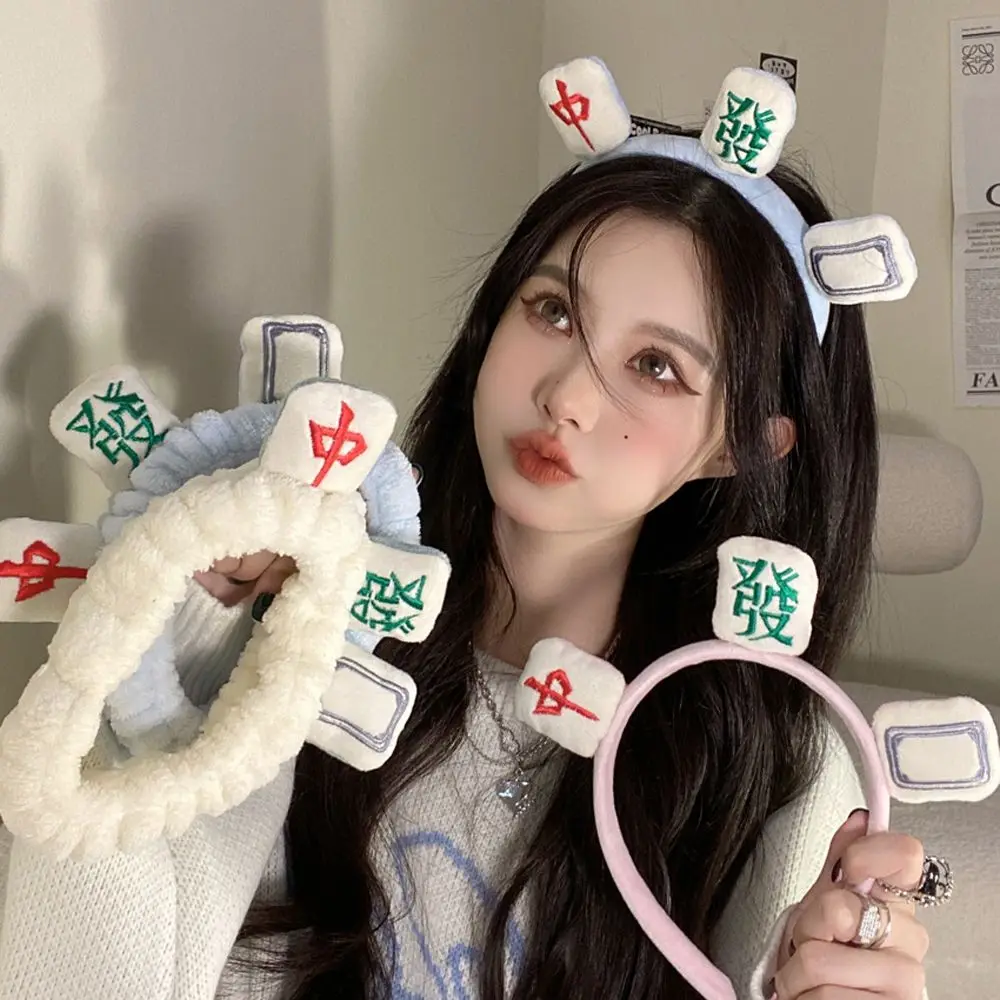 

Новая зимняя Нескользящая плюшевая повязка на голову для Маджонга широкие боковые повязки для волос Забавный ободок для девочек женские ак...