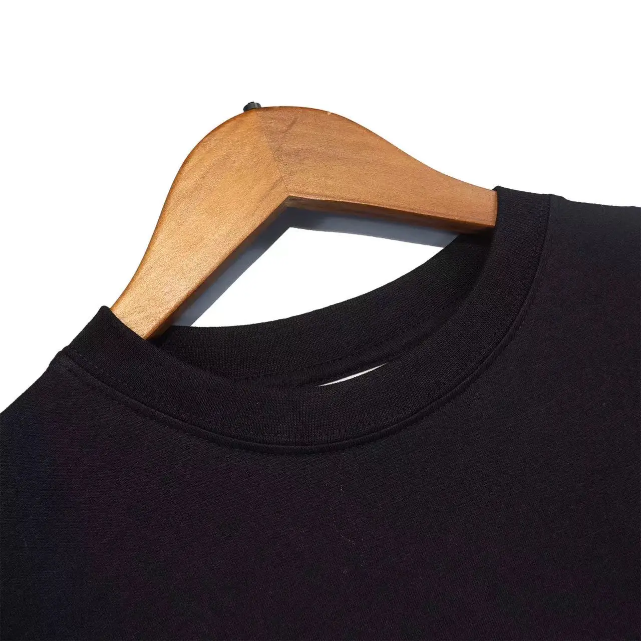 Футболка Мужская/женская оверсайз с графическим логотипом коротким рукавом |