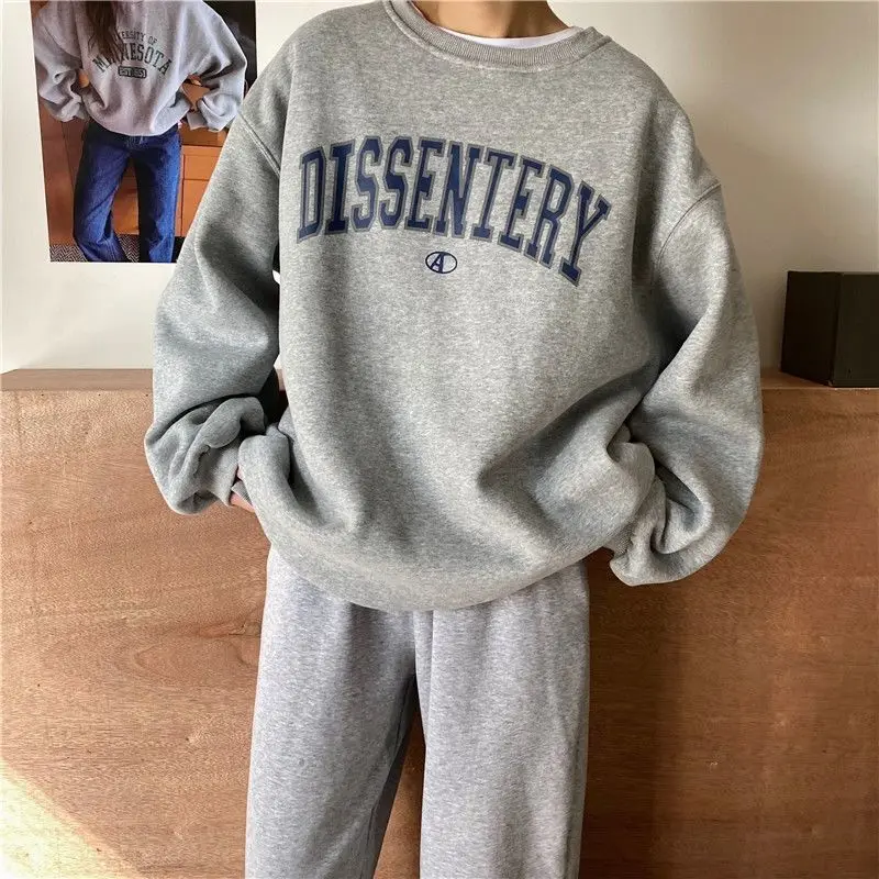 Свитшот женский с круглым вырезом без шляпы свободного покроя простой