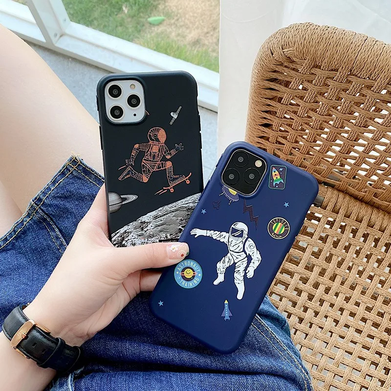 

astronaut Space soft Case For iPhone 11 12 Pro Max mini 7 8 6 6S Plus XR X XS MAX SE 2 Matte silicone phone cover design fundas