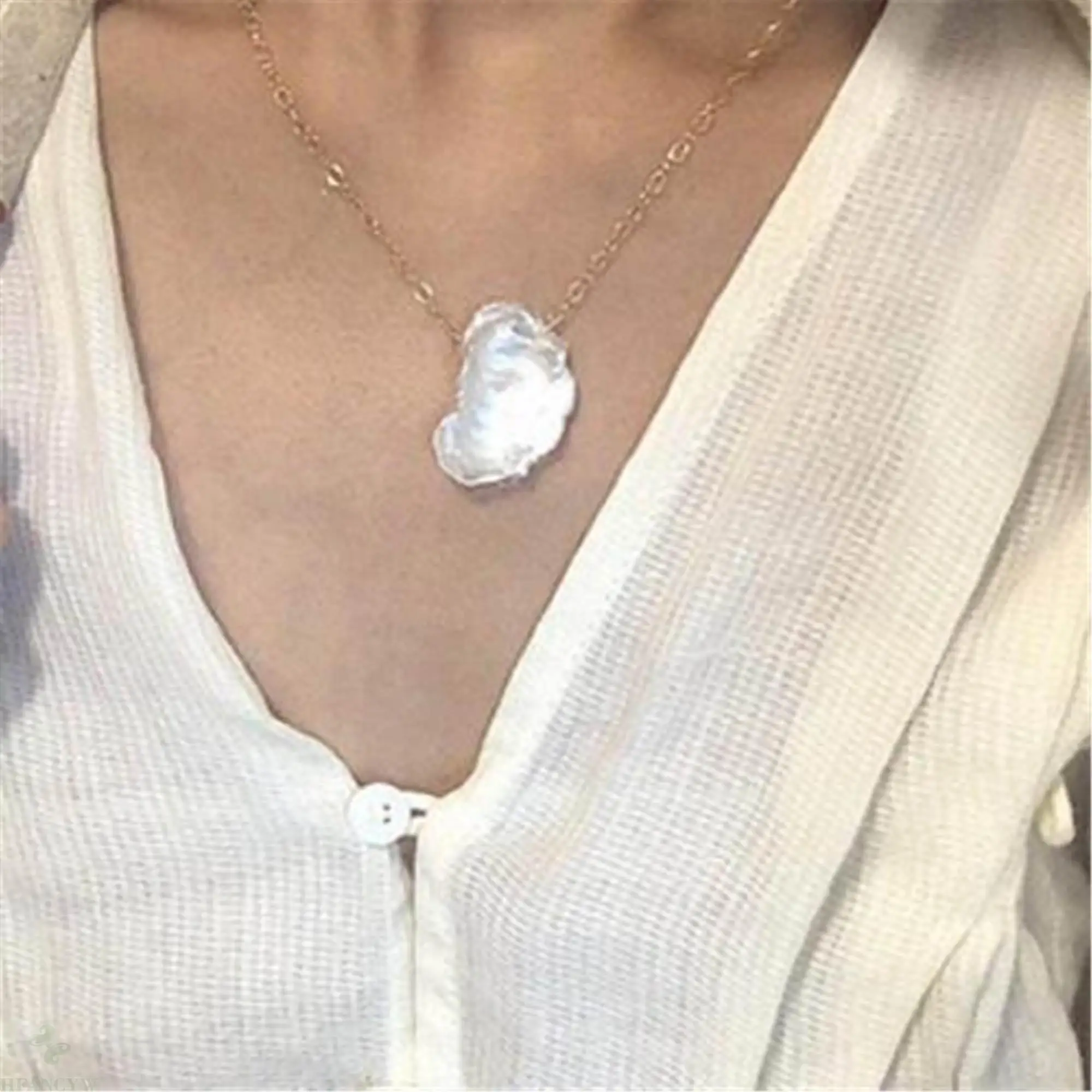 

White Baroque Pearl Pendant 18 inches Necklace Flawless Gift Wedding Hang Diy Women Chain
