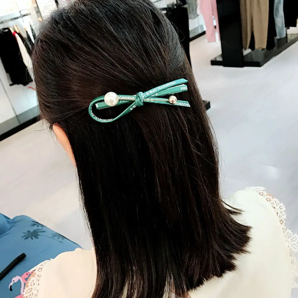 Женская заколка пряжка из искусственной кожи для волос с бантом и жемчужинами