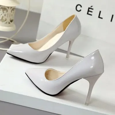 

Plus Size 34-44 Hot Women Shoes Pointed Toe Pumps Patent Leather Dress High Heels Boat Wedding Zapatos Mujer Blue Wine Red