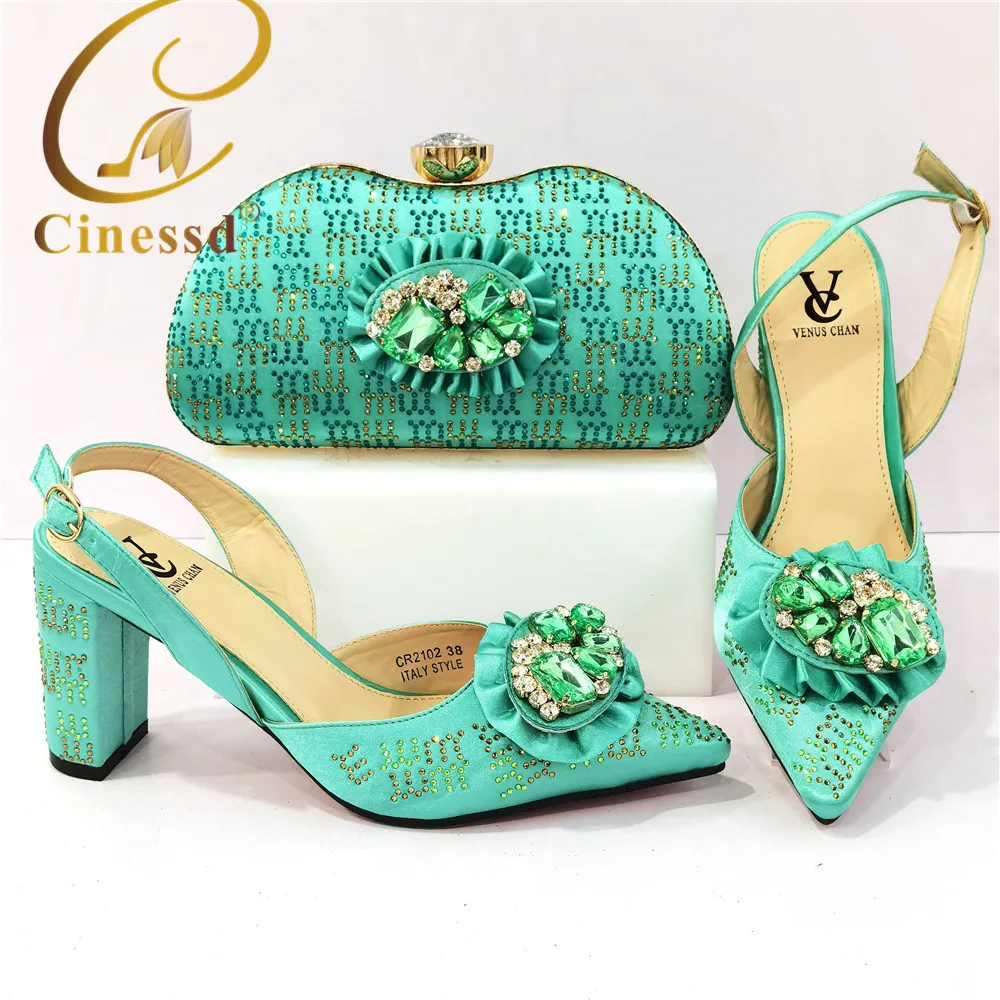 

Высокое качество Итальянская обувь с сумки в комплекте, Размер 38–43 комплект из обуви и сумки в африканском стиле; 2021 комплект из туфель и су...