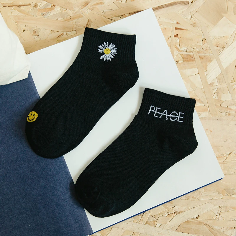 1 пара новые милые хлопковые модные носки для девочек с маргариткой и вышивкой