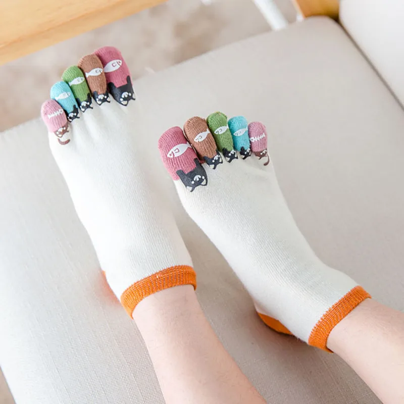 

Women's Five-finger Socks Short Tube Summer and Autumn Cartoon Sub-packing Casual Full Combed Cotton Fashion Deodorant Comfort