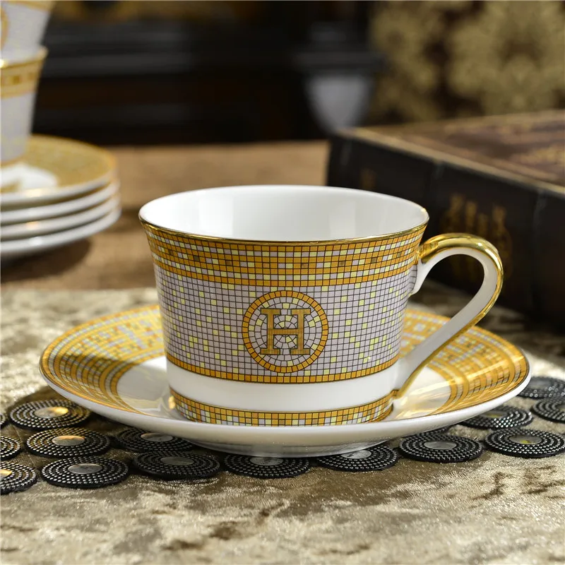 Европейский костяной фарфоровый кофейный набор Creativeceramic чашка с блюдцем