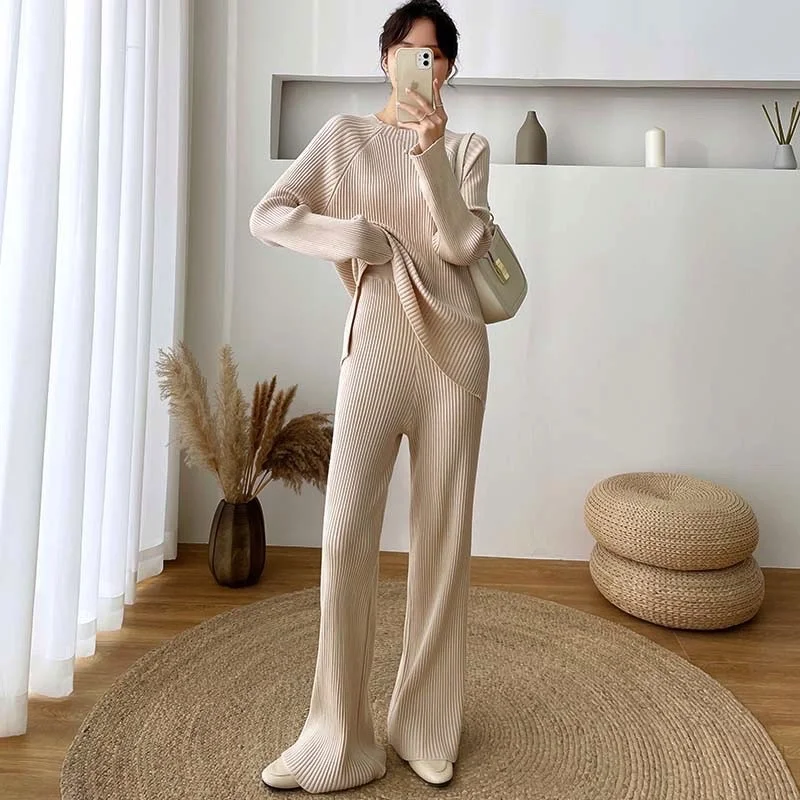 

Женский вязаный свитер с широкими штанинами, утепленный комплект из двух предметов