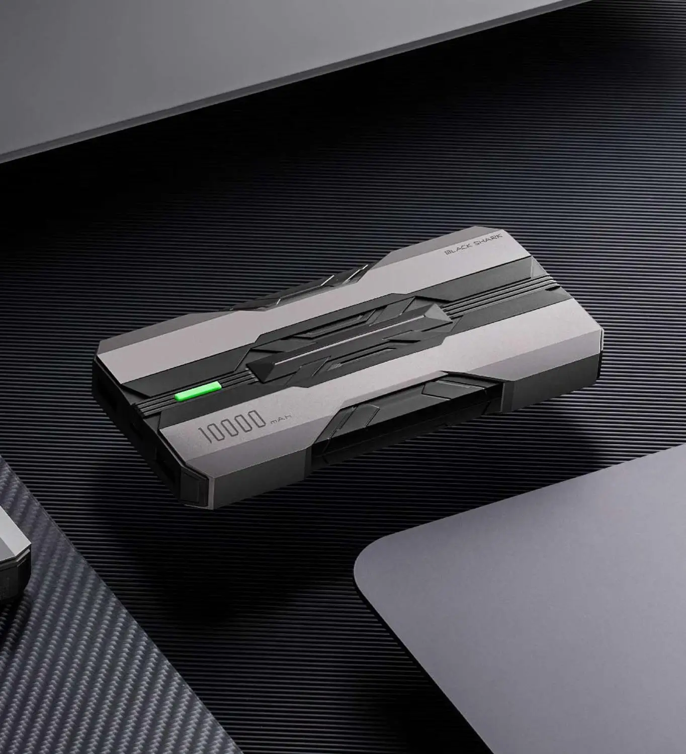 Внешний аккумулятор BlackShark 10000 мАч 18 Вт быстрая зарядка с тремя выходами USB для