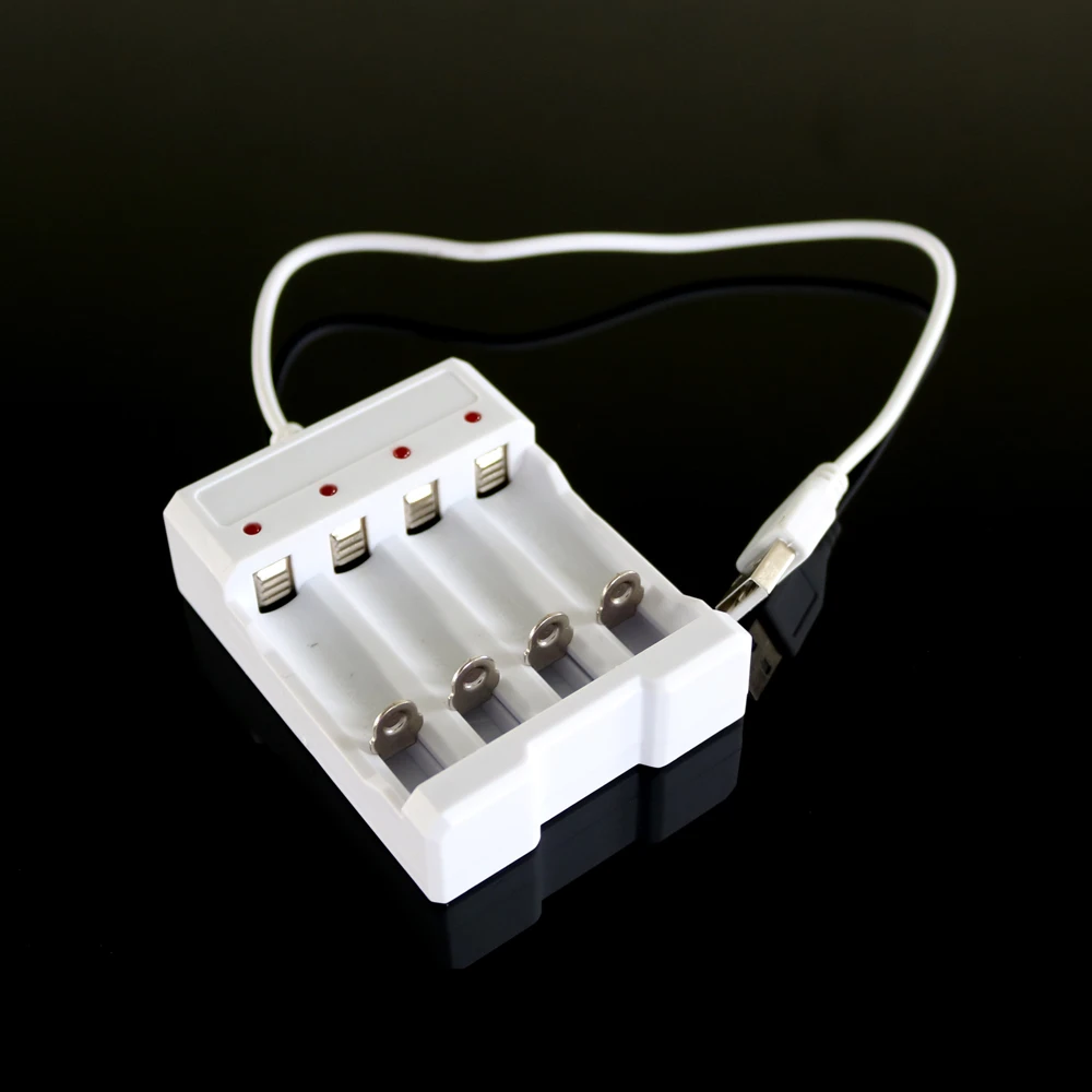 Универсальное уличное зарядное устройство с солнечной панелью постоянного тока