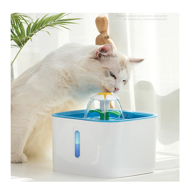 

Водный дозатор для домашних животных, 2,5 л, с подставкой