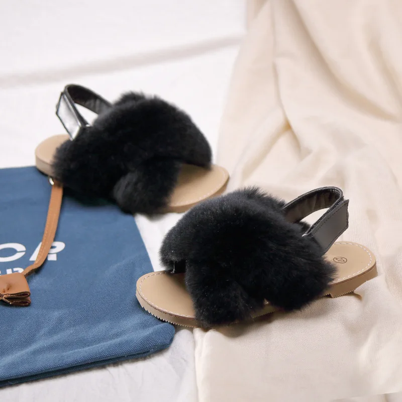 Весенне осенние сандалии с кроличьим мехом и перекрестными ремешками для