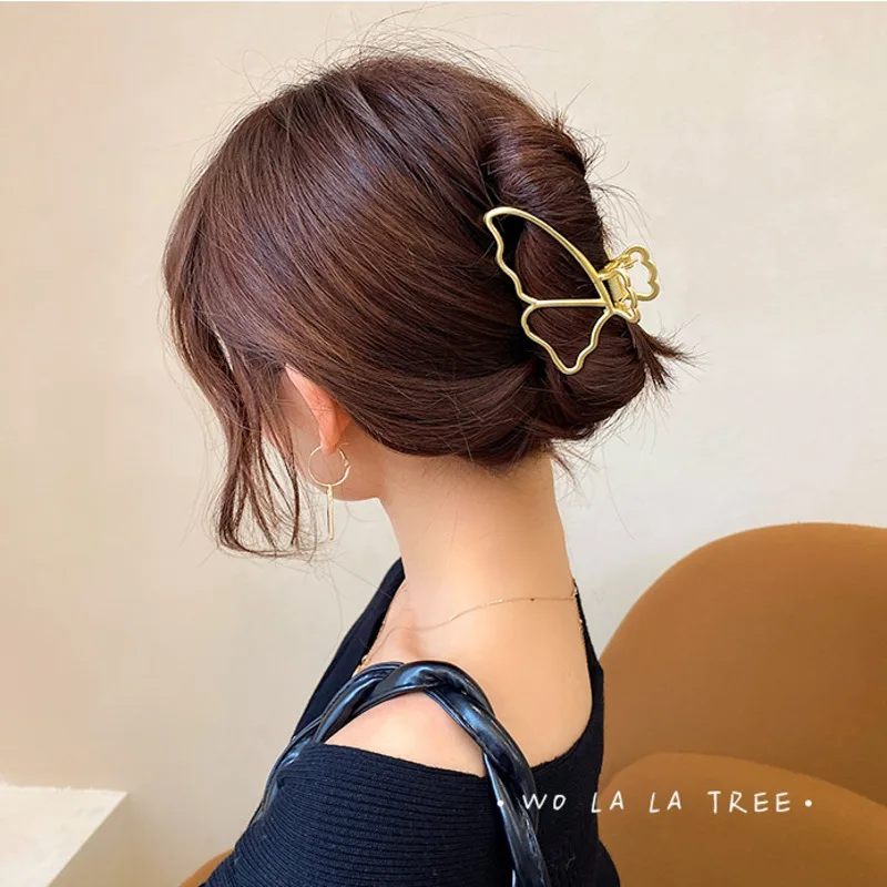 

Simple Metal Hollow Out Geometric Hair Claw Ladies Elegant Hair Accessories Cross Crab Bath Clip For Women Fashion Girl Headwear