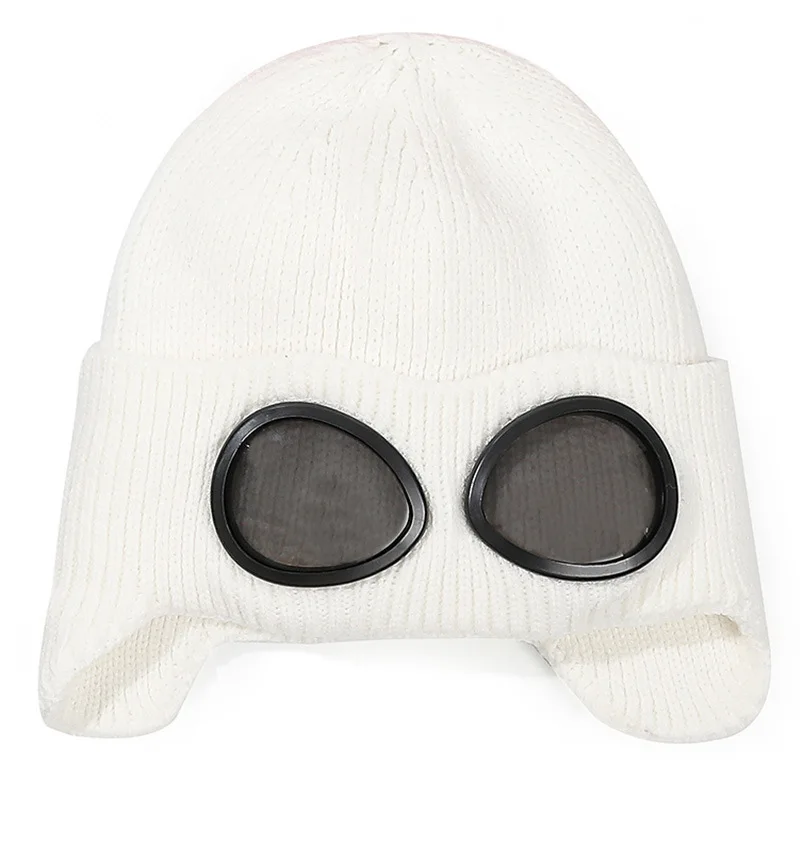 

2021 Fashion Winter Bomber Hat with Goggles Warm Knitted Hat for Women Men Ear Protection Cap Kids Adult Balaclava