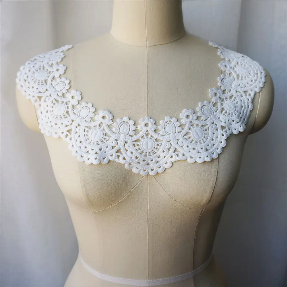 Белый красный черный круглый воротник из ткани с вышитыми аппликациями нашивка