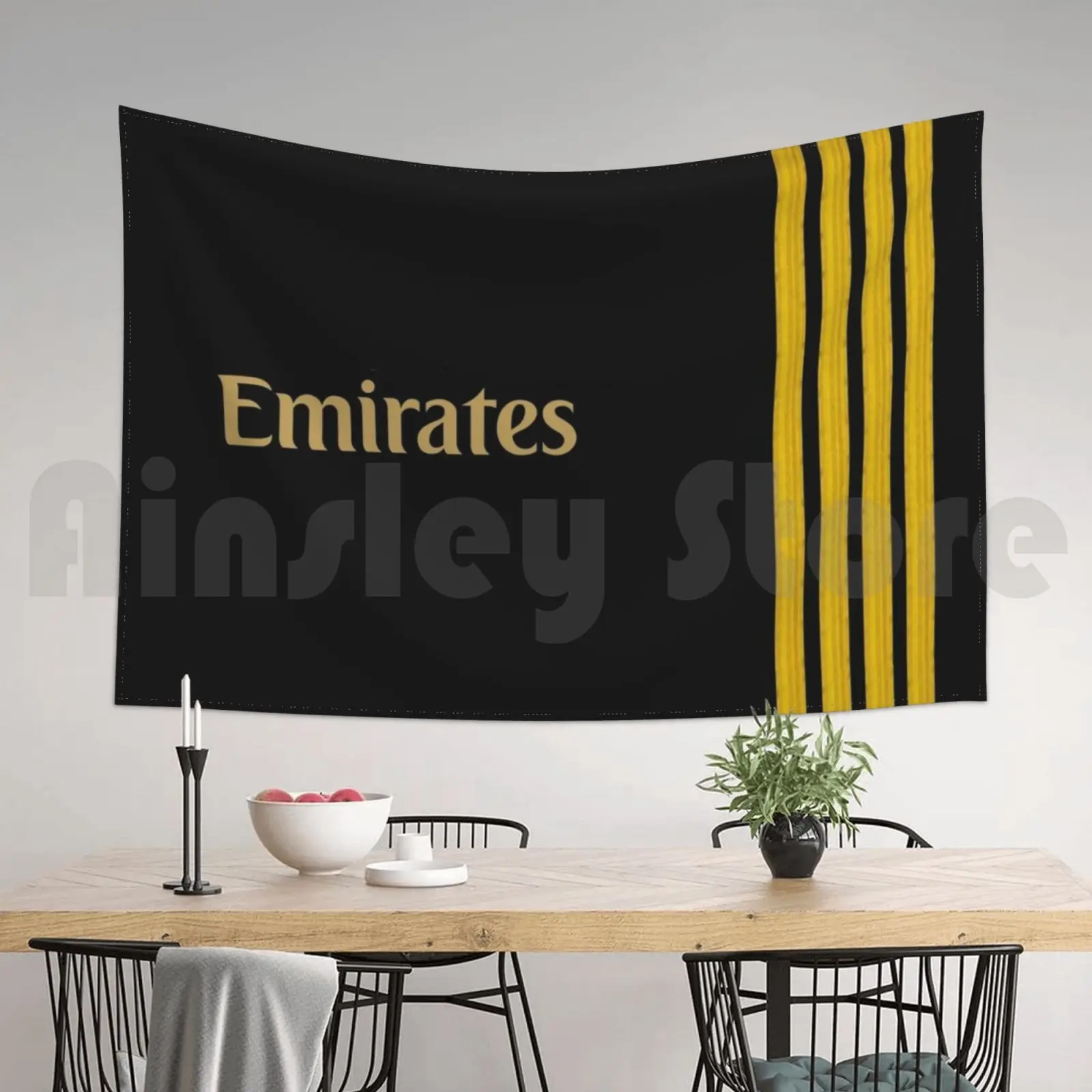 Эмариты эполеты гобелен гостиная спальня пилот Эмираты капитан фотосамолет